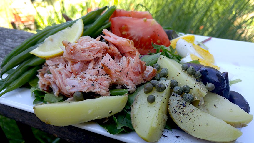 WILD CAUGHT SMOKED SALMON NICOISE SALAD