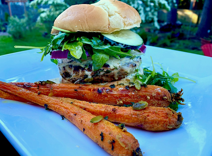 TURKEY HERB FETA BURGER with SPICY DILL YOGURT SAUCE & SIMPLE ARUGULA SALAD